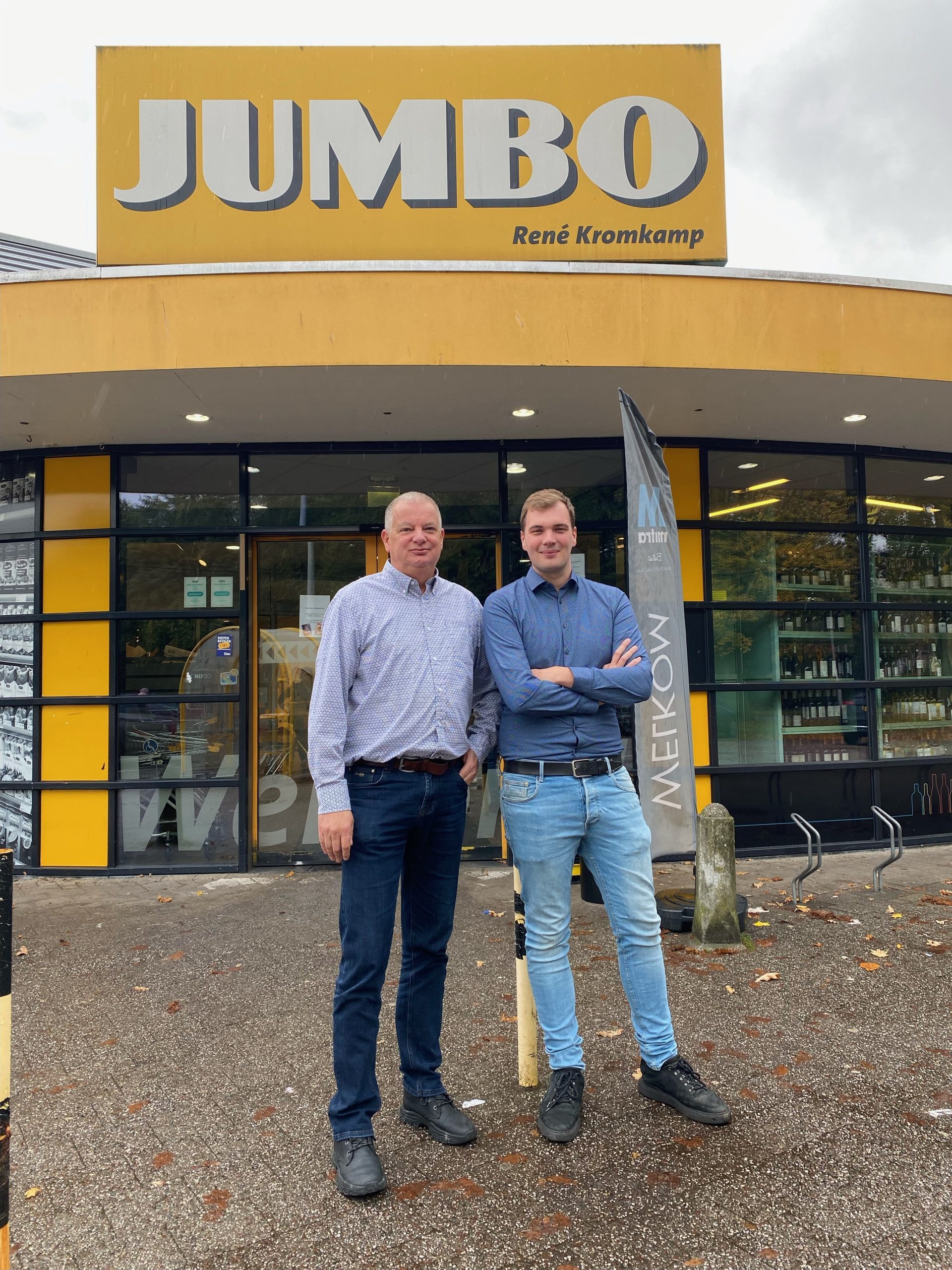 19) Gerriet Harms (links) en Michiel Kromkamp (rechts) van Jumbo René Kromkamp in Coevorden